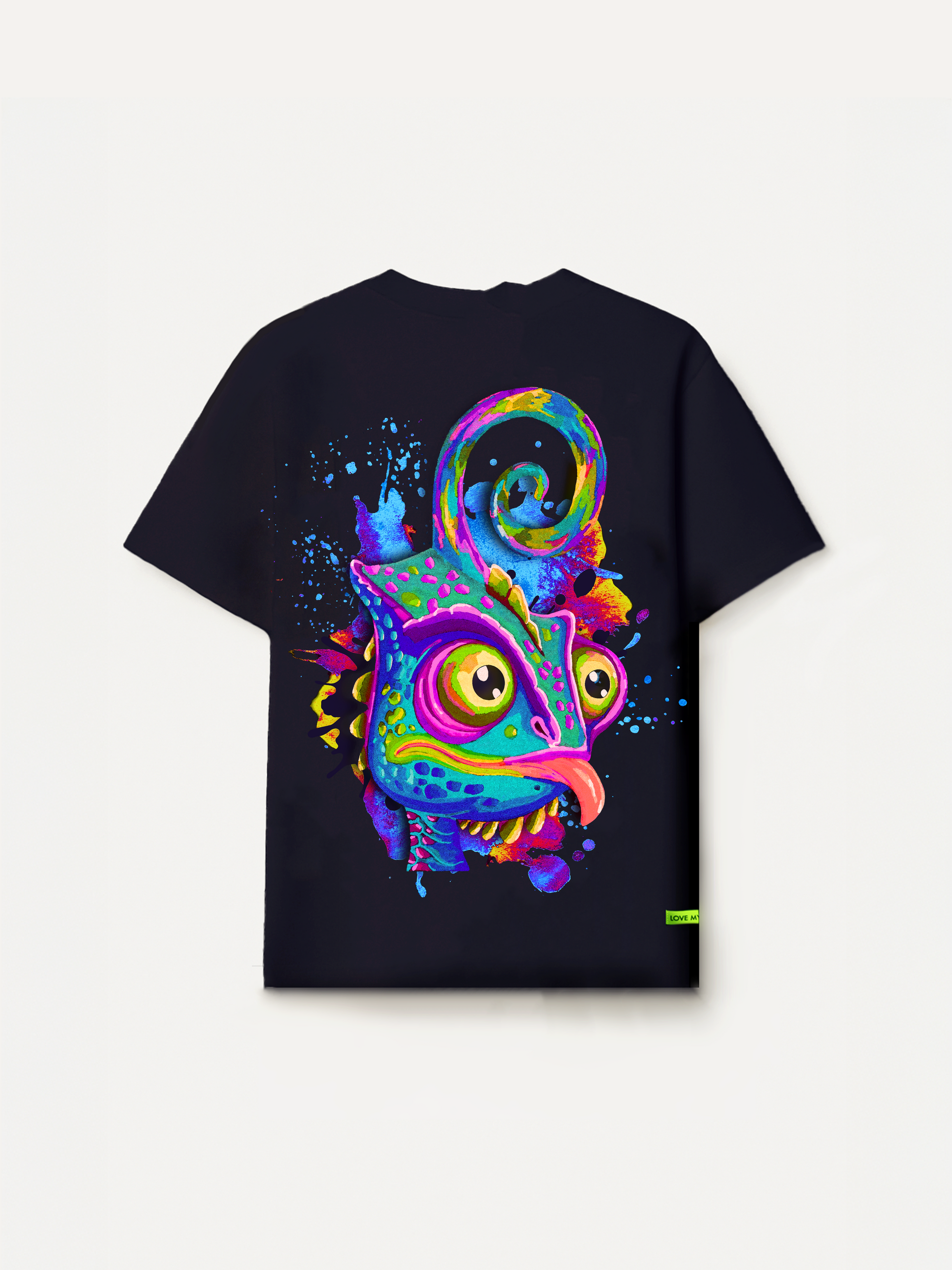 Black t-shirt with psychedelic lizard design 